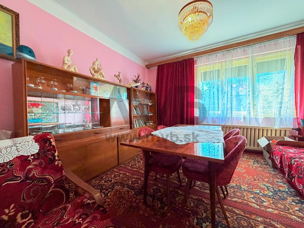 CENTRÁLNA POLOHA, OBROVSKÉ MOŽNOSTI, RODINNÝ DOM - 20