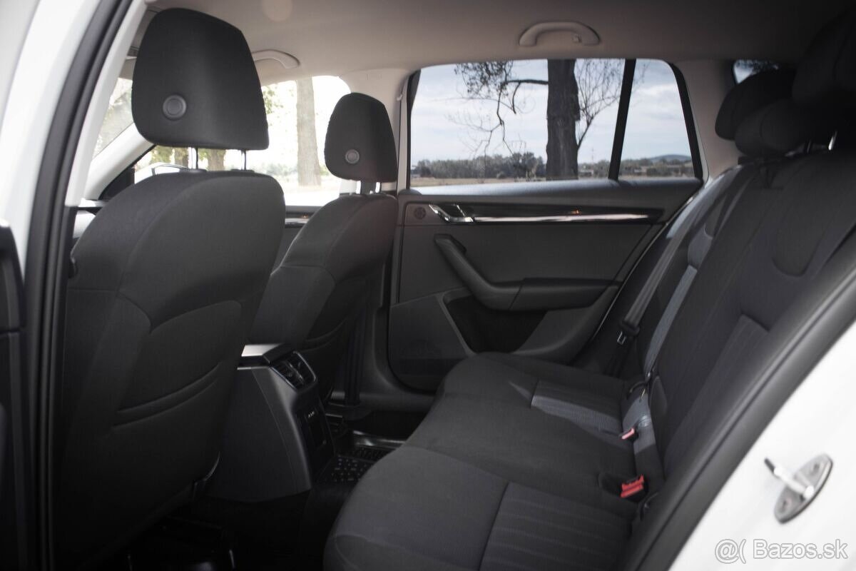 Škoda Octavia Combi 1.5 TSI DSG Style - 20