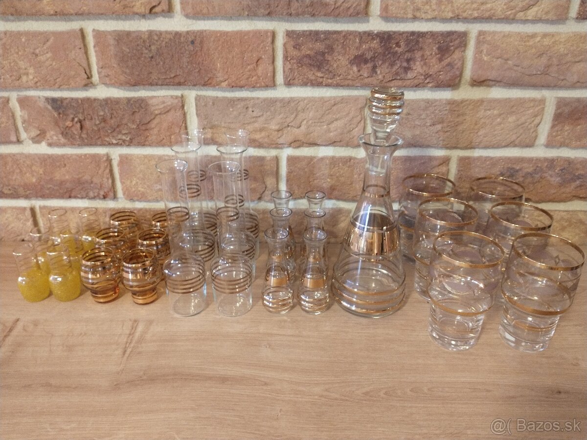 alpaka, sandrik, štamperlíky, jablko, hruška, žehlička - 20