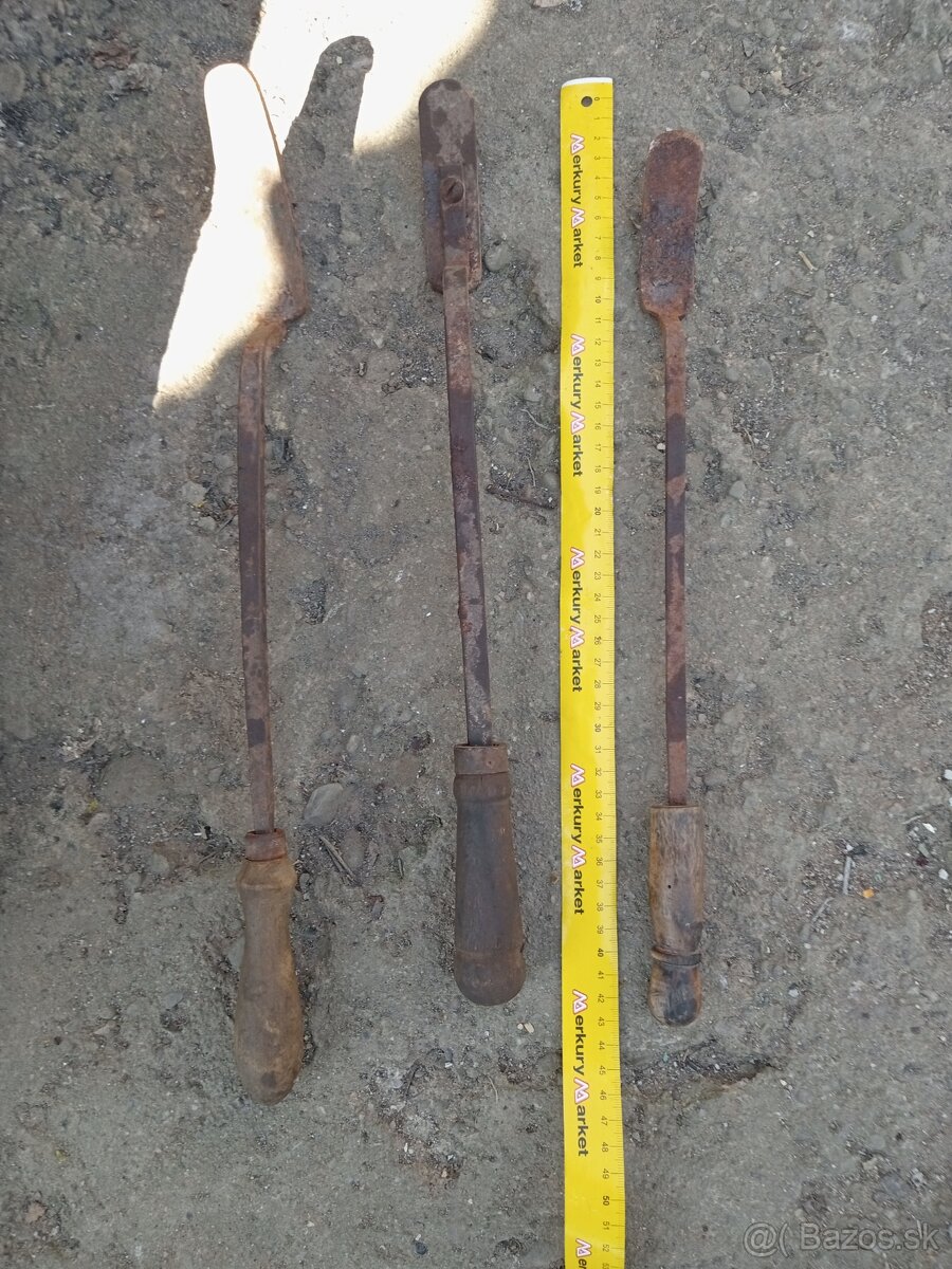 Náradie s drev.ručkou - 20