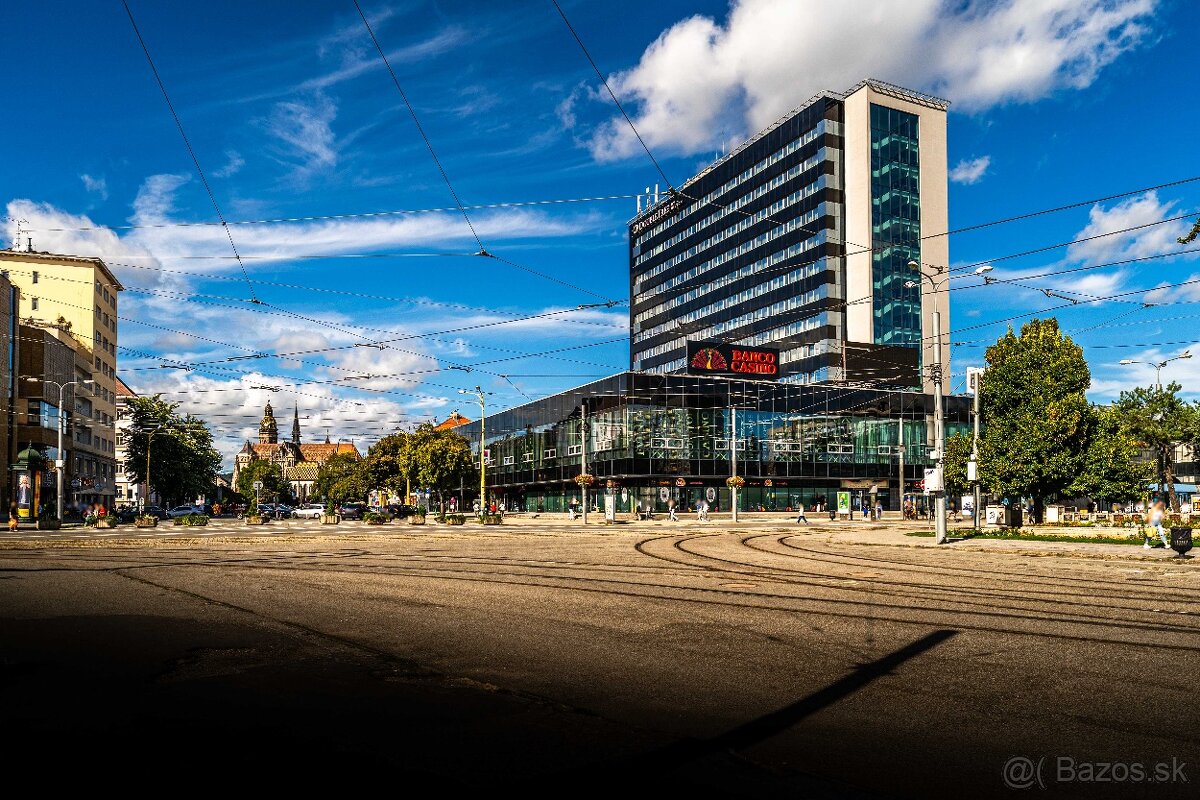 Predaj:1,5 izbový podkrovný mezonet, Košice-centrum, Štúrova - 20