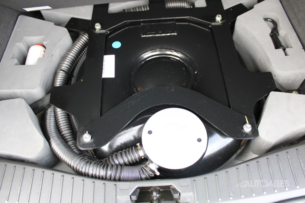 Ford C-Max 1,6 i +LPG 88 kW - 20
