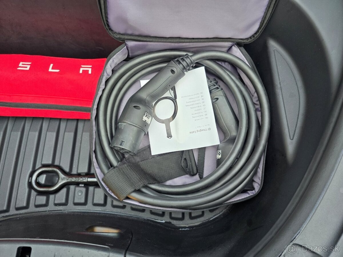 Tesla Model 3 Long Range 366kw, Mesačne: 393€ - 20