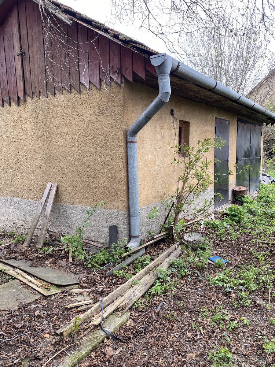 Rodinný dom s garážou v obci Jasov - 20