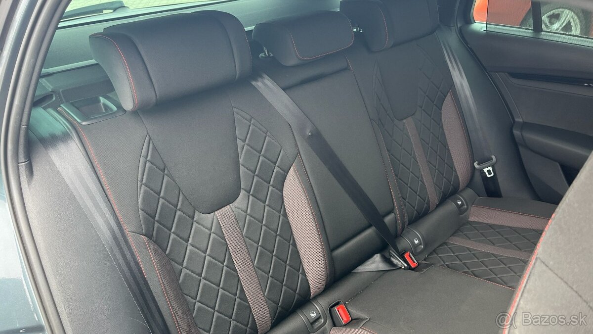 Škoda Octavia Combi RS 2.0 TSI - 20