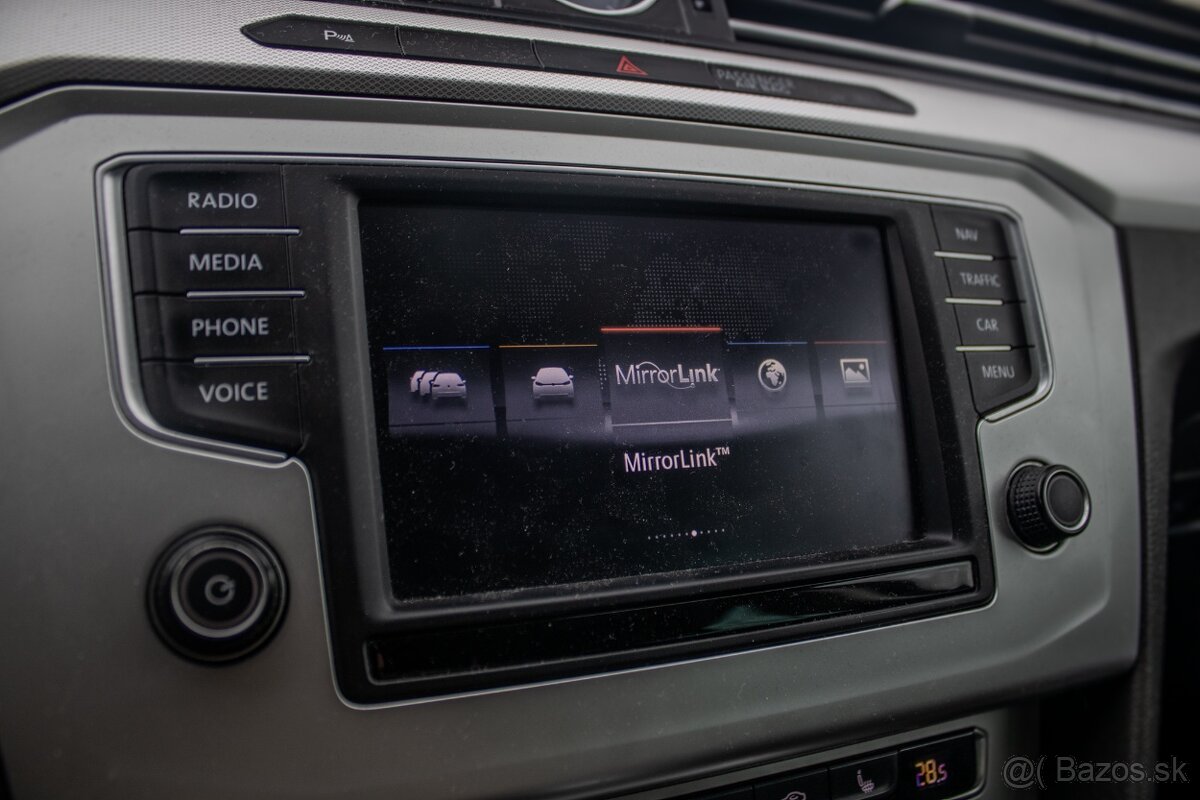 Volkswagen Passat Variant 2.0 TDI BMT Highline DSG - 20