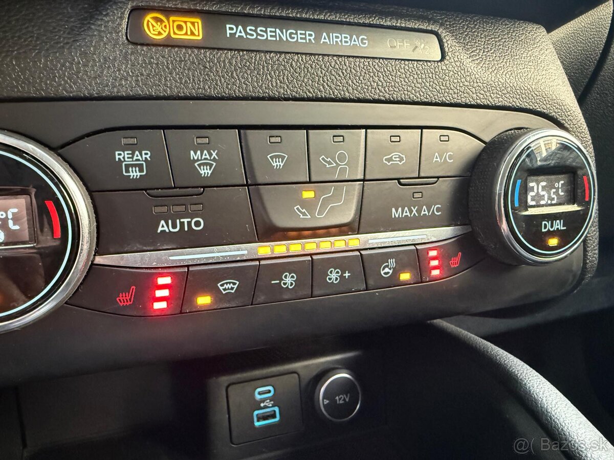 Ford Kuga 2.5 Duratec PHEV 225k Titanium X CVT - 20