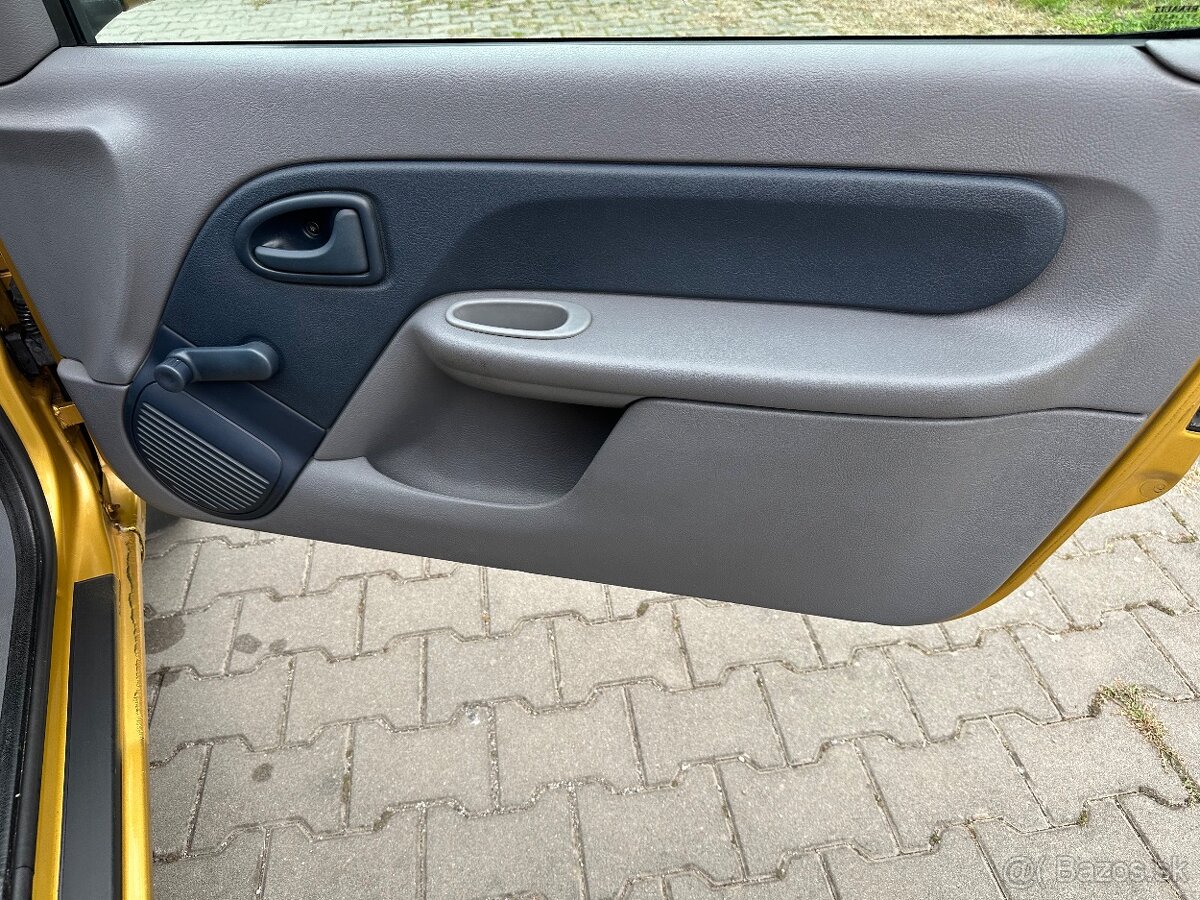 Renault Clio 1.2 RL nova STK - 20