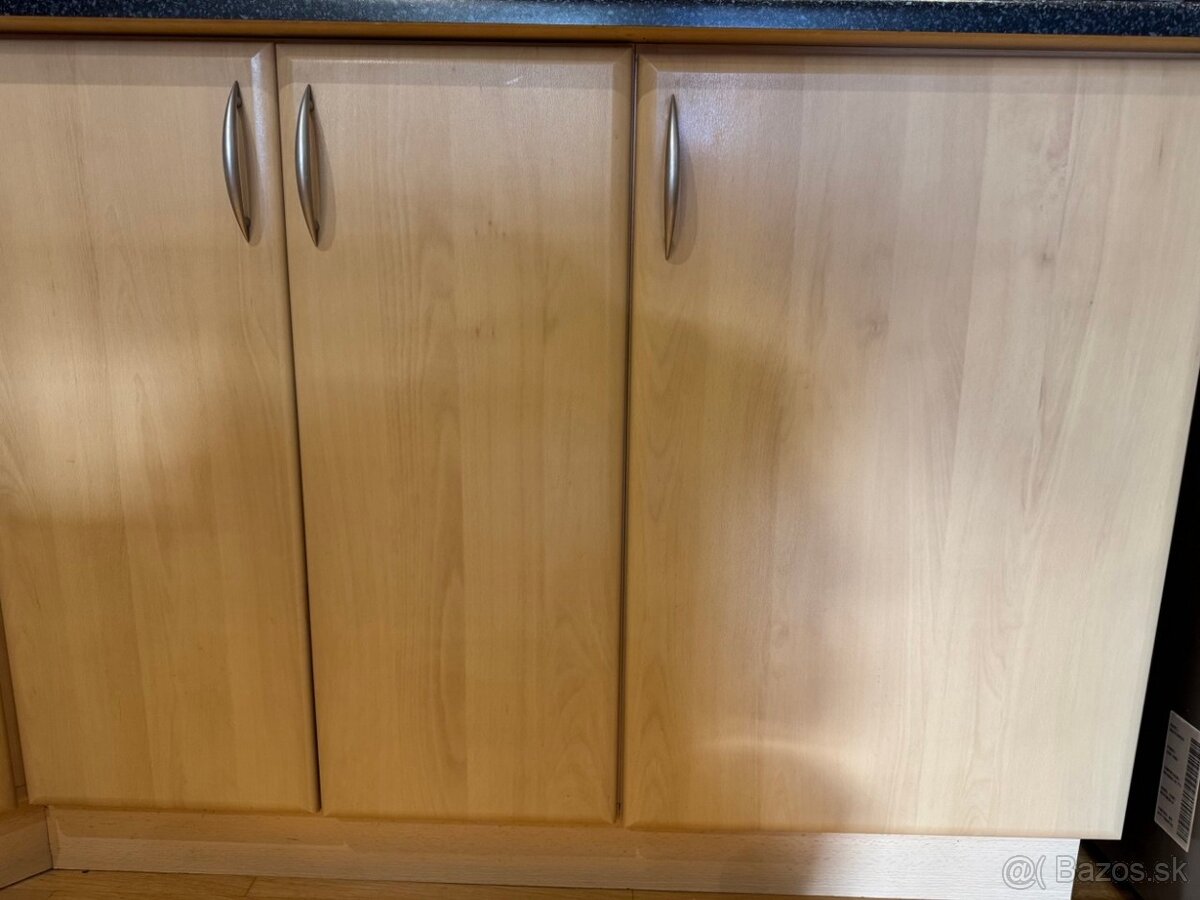 Kuchyňa, šporák, trúba, digestor, mikrovlnka komplet - 20