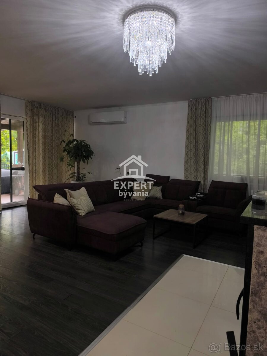 Rodinný dom s bazénom 10 min. od Levíc - 20