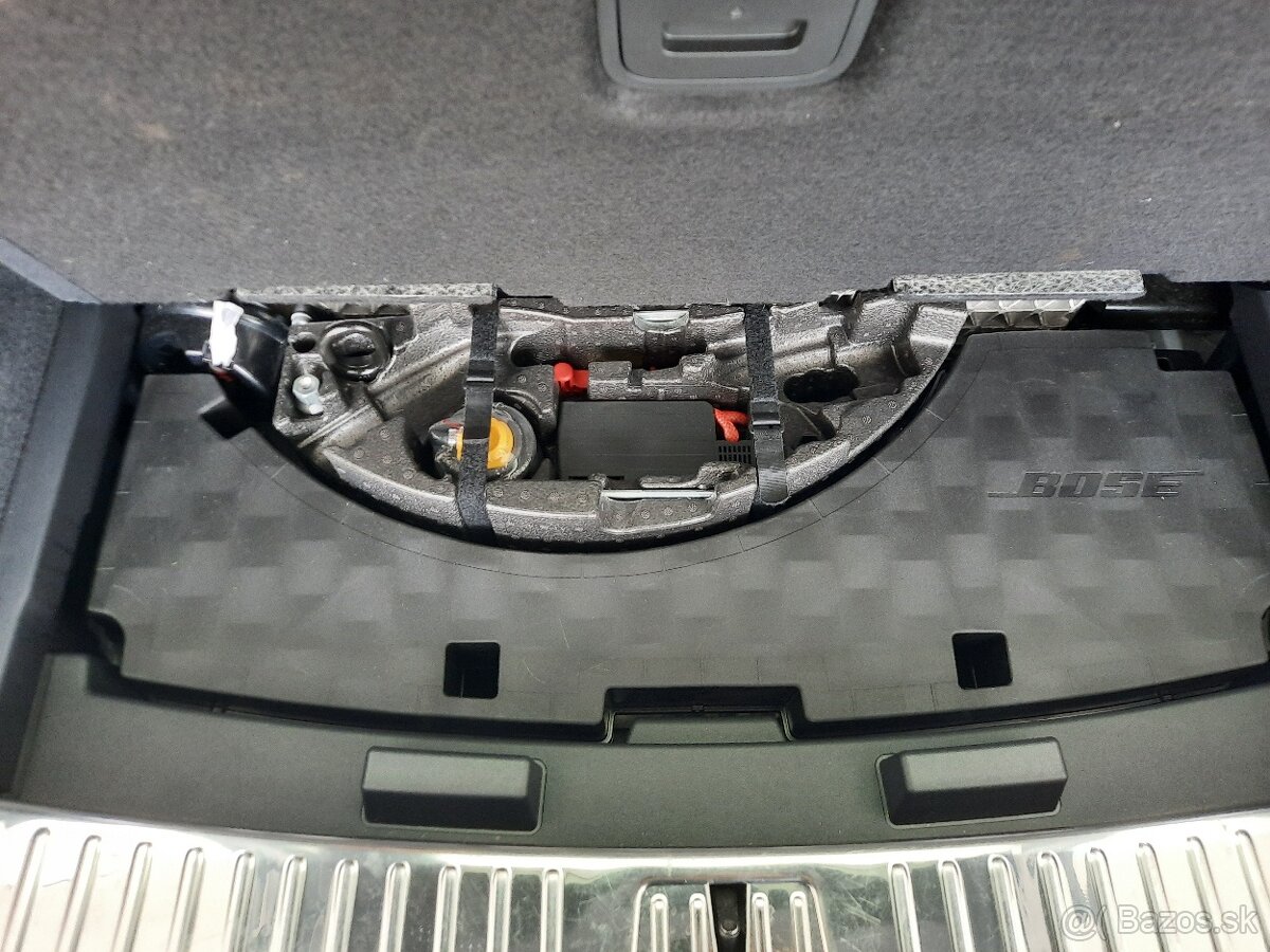 Porsche Cayenne E-Hybrid Platinum Edition - 20