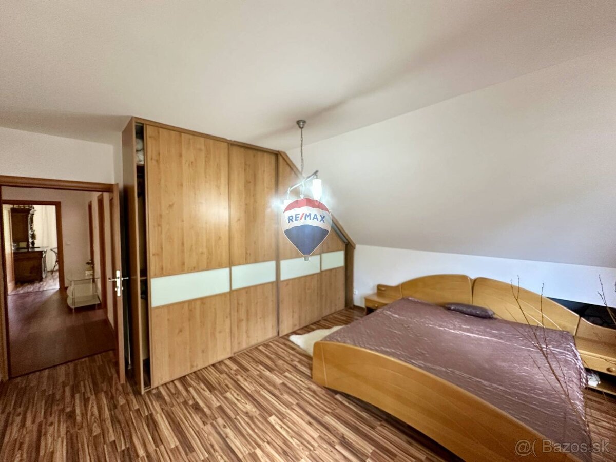 Zariadený novopostavený rodinný dom v nádhernej prírode - 20