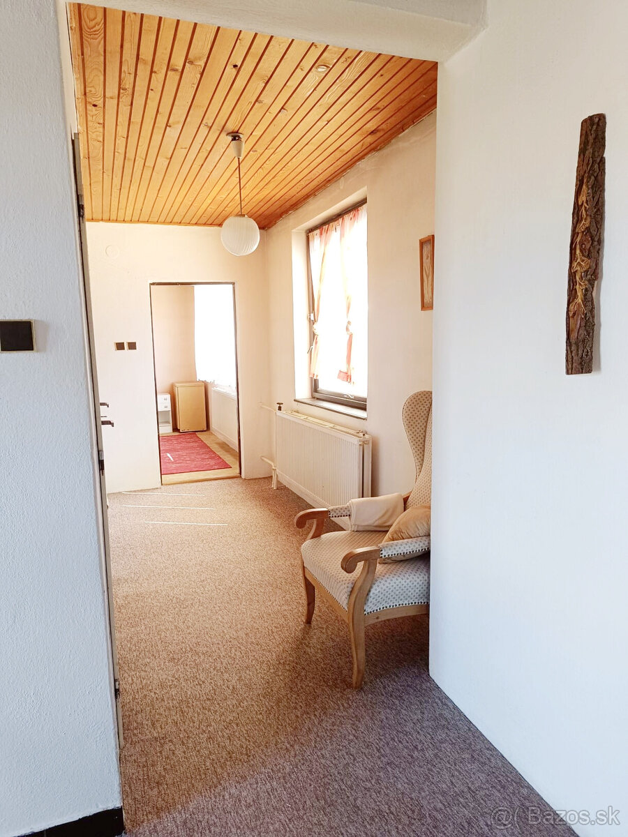 RD S KRÁSNYM POZEMKOM /237M2/ GARÁŽ,KRB,NOVÁ STRECHA PRI CEN - 20