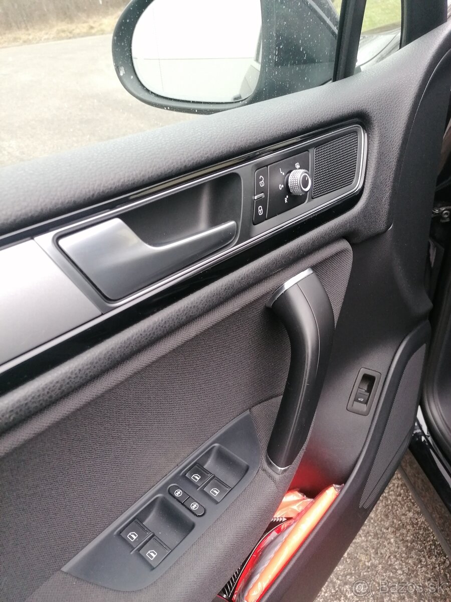 VW TOUAREG 3.0 V6 TDI 193 KW - 20