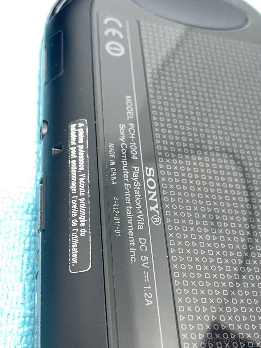 PS vita PCH-1004 oled displej -folia +4gb - 20