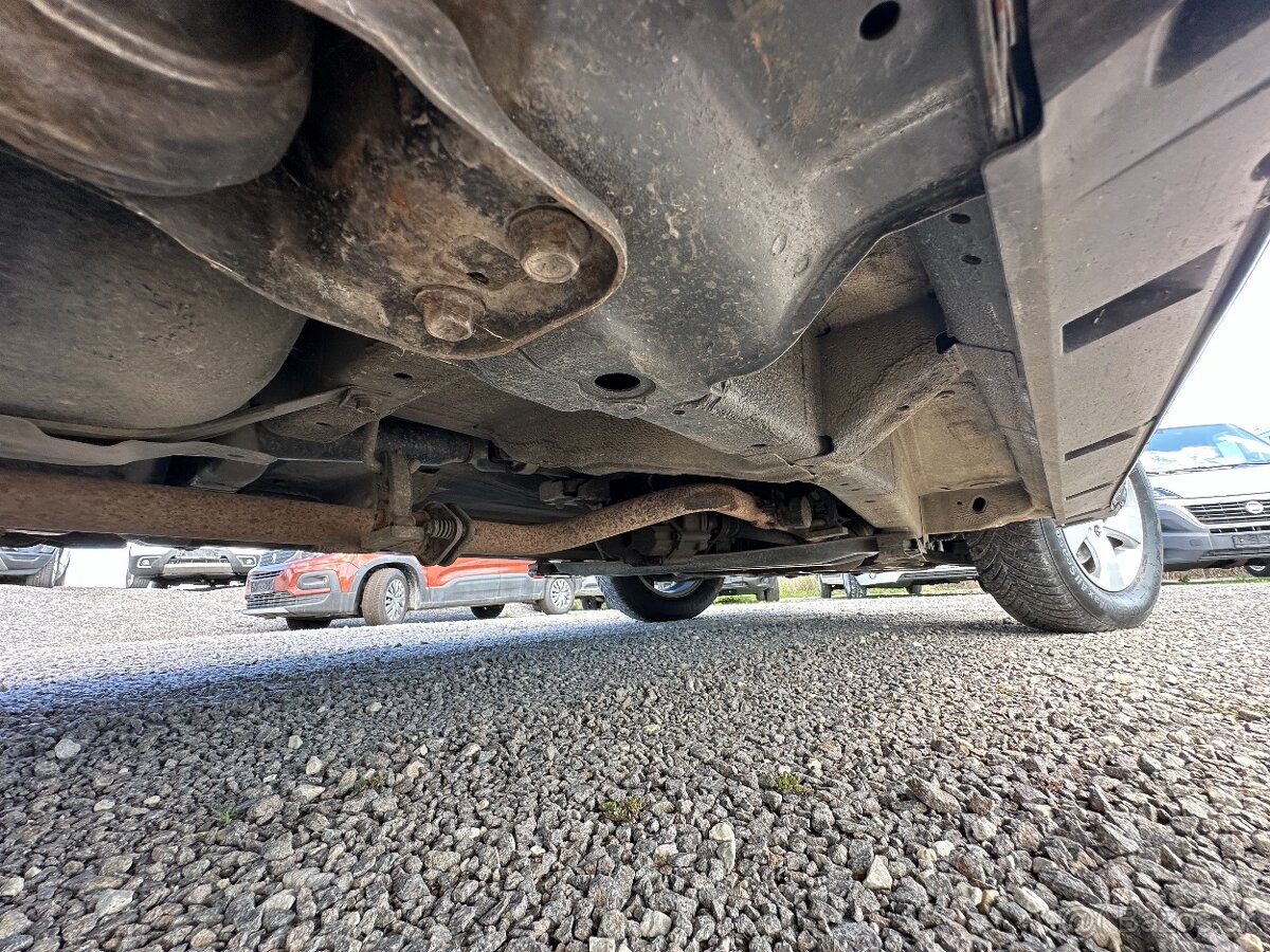 Suzuki Grand Vitara 1.9 DDiS JLX-EL - 20