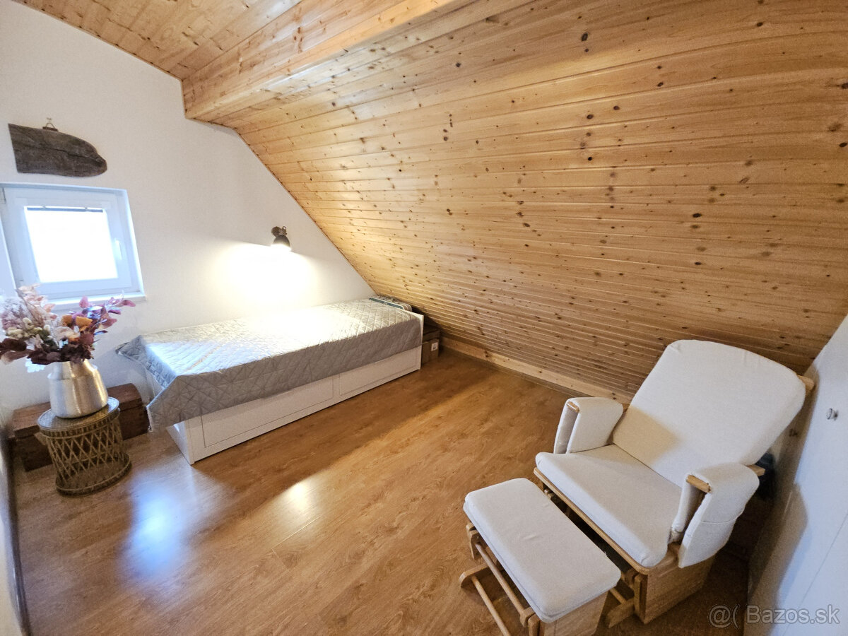 3 izbový mezonetový byt v RD s predzáhradkou a parkovacím mi - 20