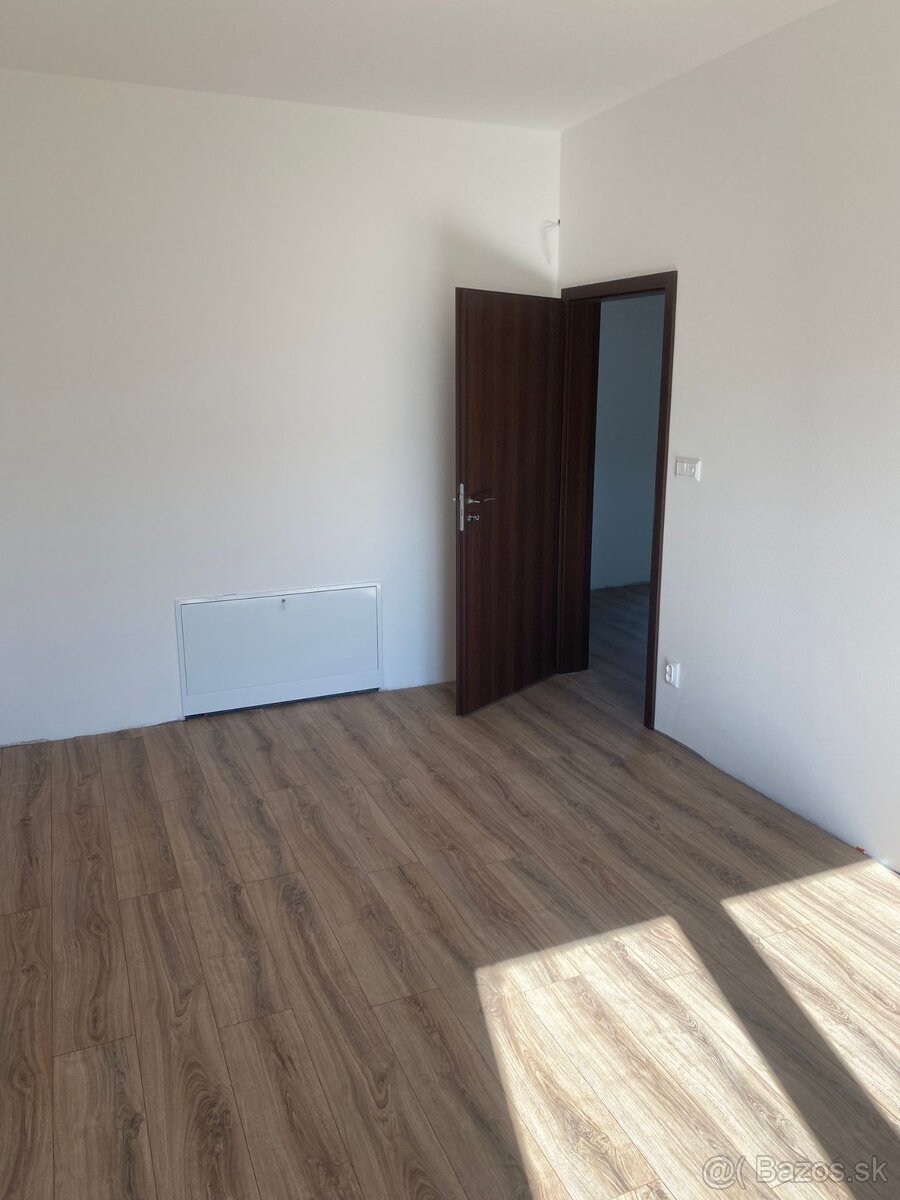 RD 4-izbový na prenájom - 20