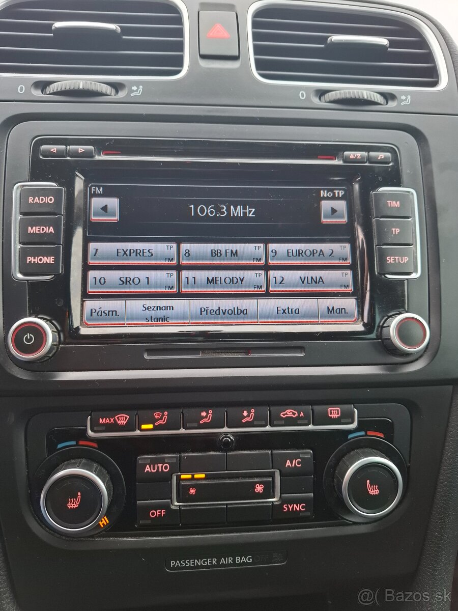 VOLKSWAGEN GOLF VI 1.6 TDI 77KW SPORTLINE - 20