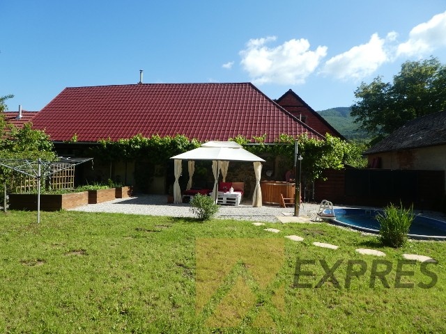 RK EXPRES - rodinný dom v Ráztočne, okres Prievidza. - 20