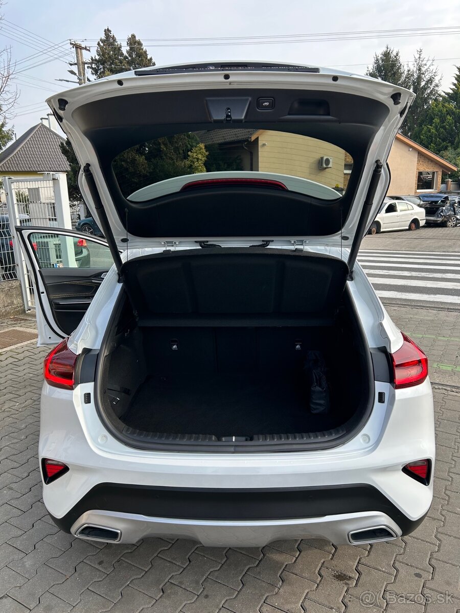 Kia XCeed 1.4 T-GDi Platinum A/T - 20