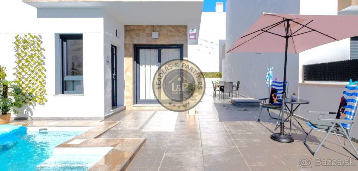 Modrený 2 podlažný dom 4+kk s bazénom, Torrevieja-Španielsko - 20