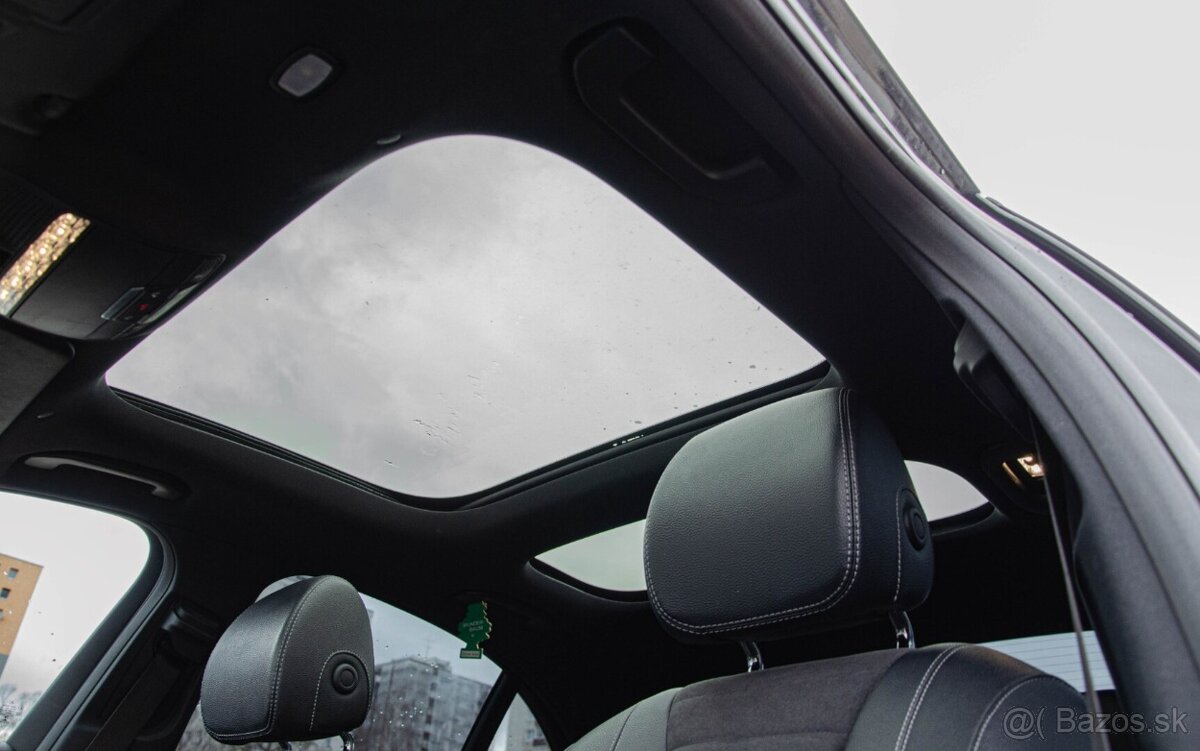 Mercedes-Benz E trieda Sedan 350 BlueTEC - 20