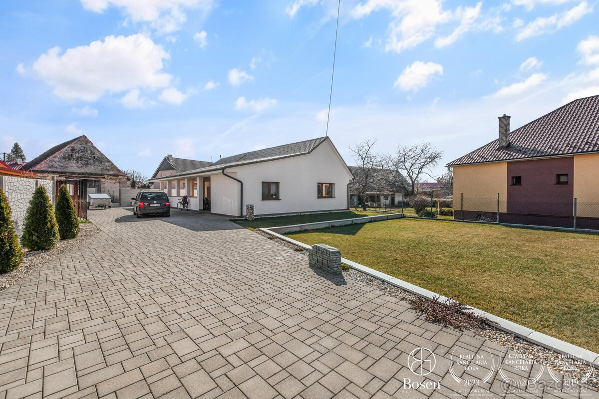 BOSEN | REZERVOVANÉ Na predaj zariadený 3 izbový rodinný do - 20
