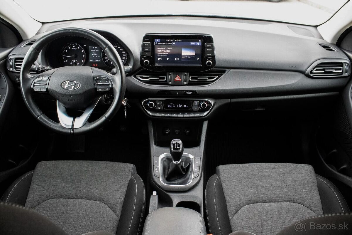 Hyundai i30 81kW (2022) - 20