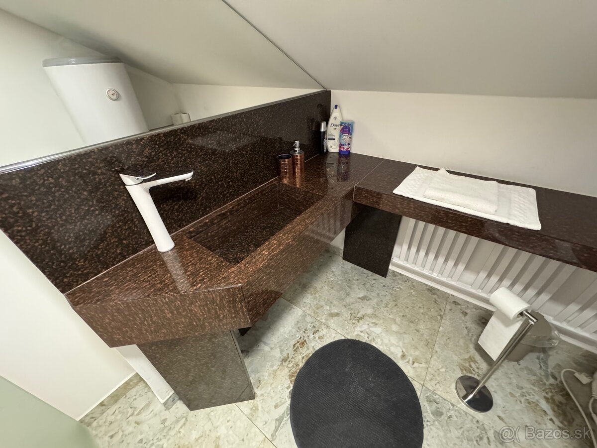 luxusná rekreačná chata v časti Dobrá - 20