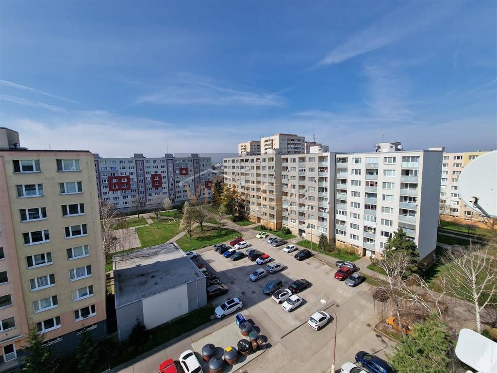 VIVAREAL ZREKONŠTRUOVANÝ 3-izb. byt, výmera 69 m2, balkón, - 20