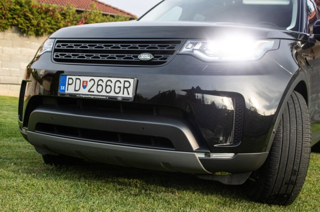 Land Rover Discovery 3.0 SDV6 SE - 20