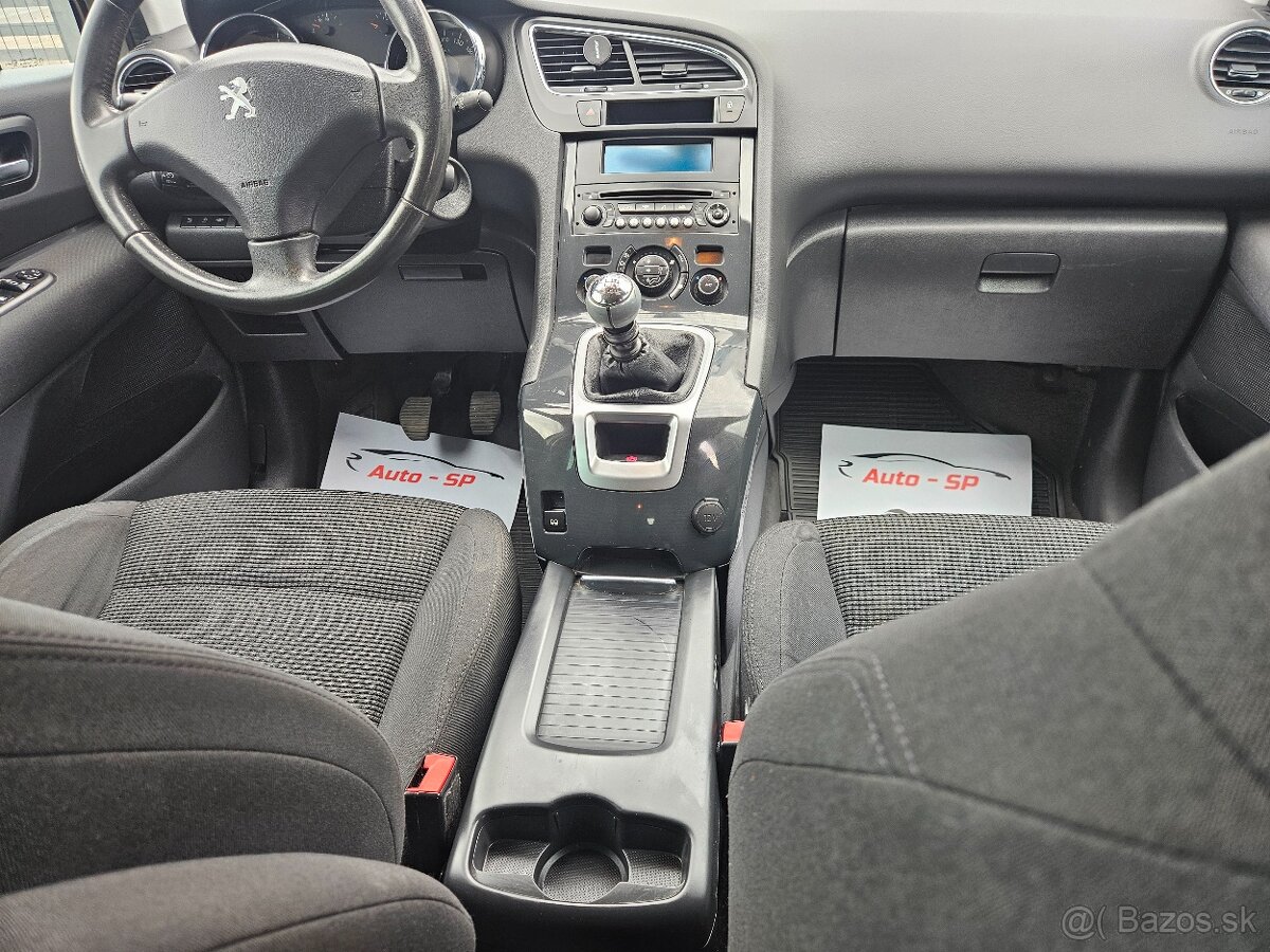 PEUGEOT 5008 (2014) - 20