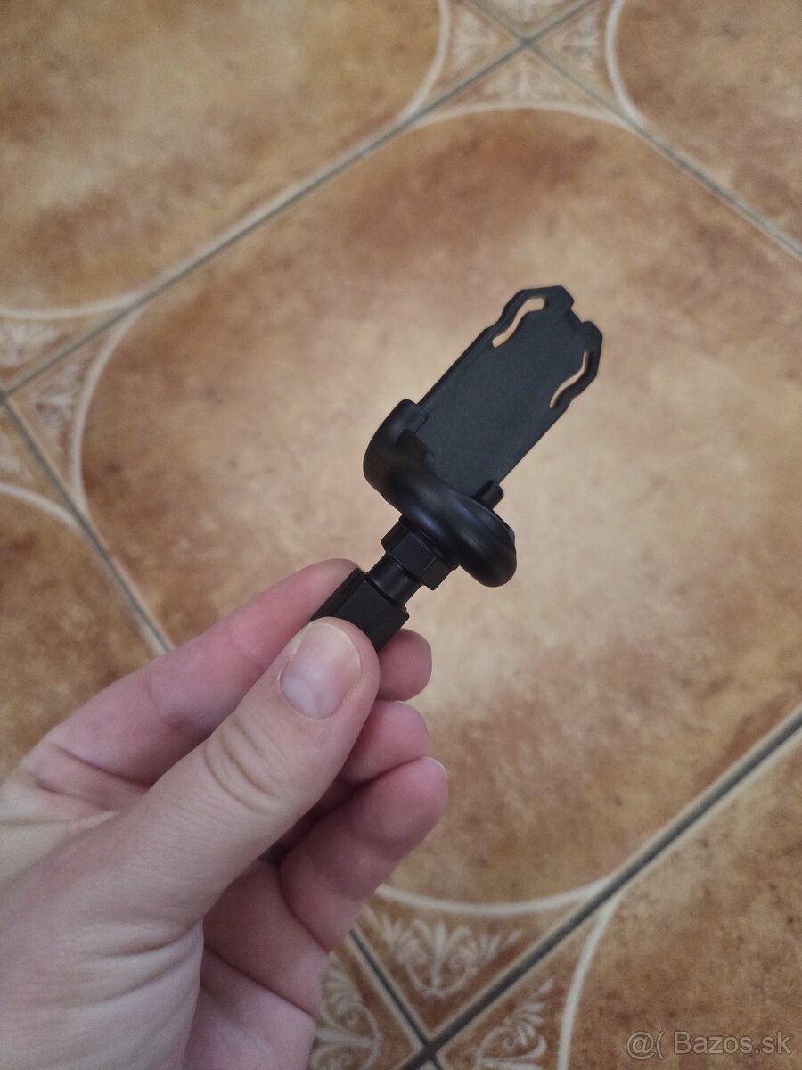 Maxi cosi plaza + - 20