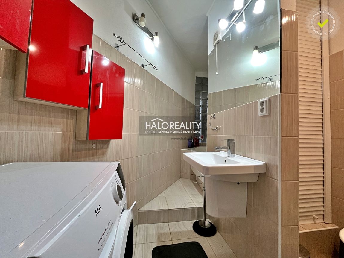 HALO reality - Predaj, trojizbový byt Levice, Rybníky III, p - 20