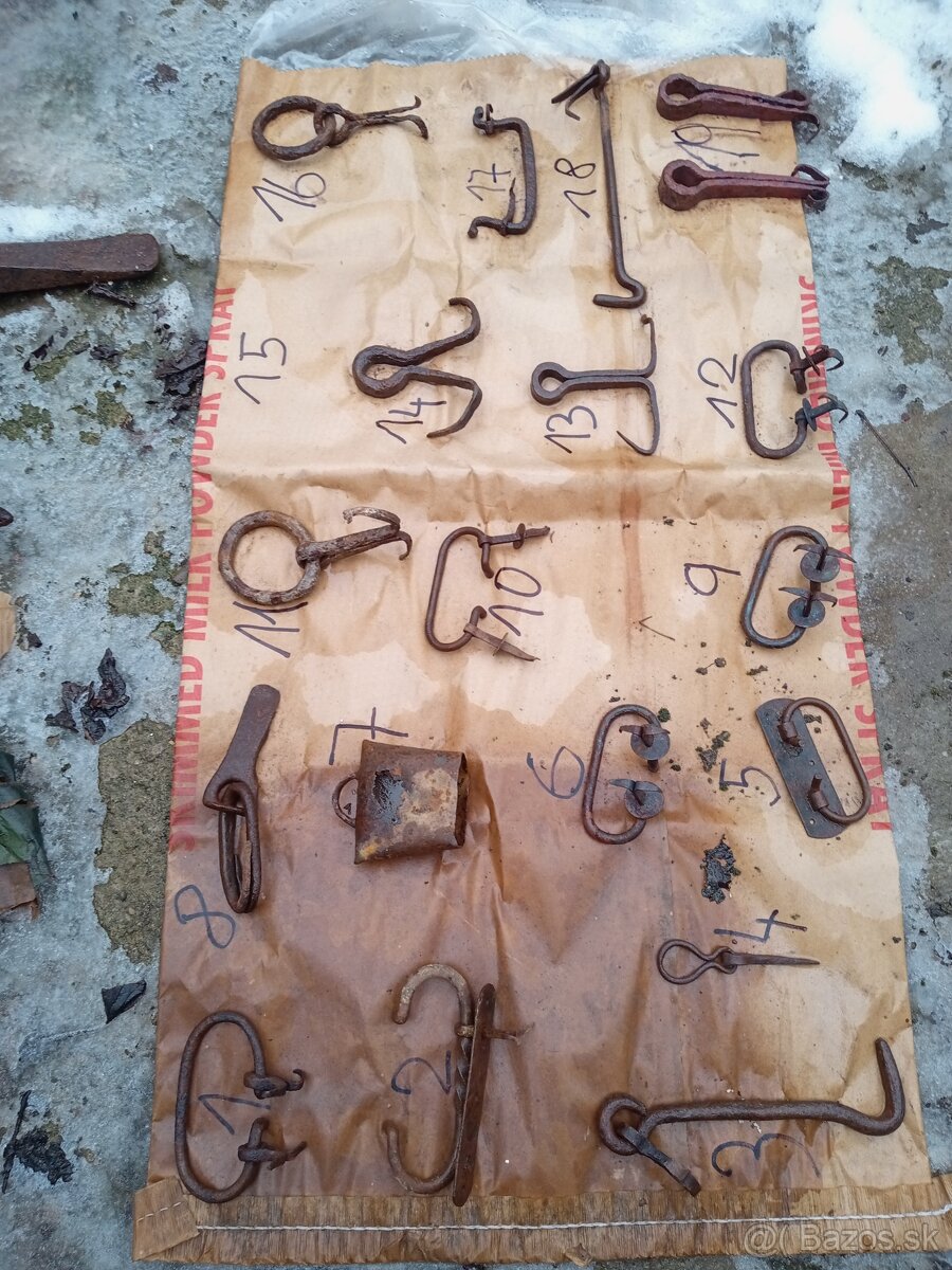 Staré drobnosti na dekoráciu - 20