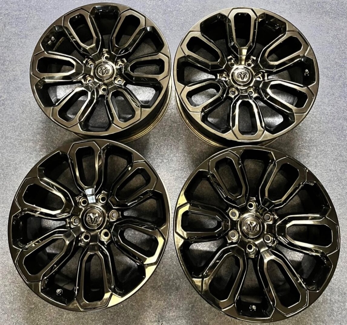 6x139.7 R20 Originál Dodge RAM 5.Generace - TOP STAV - 20