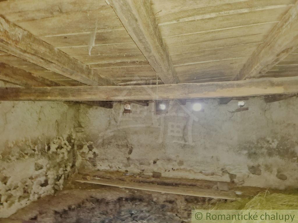 Priestranný pozemok s domami – ideálne miesto pre ranč, fa - 20