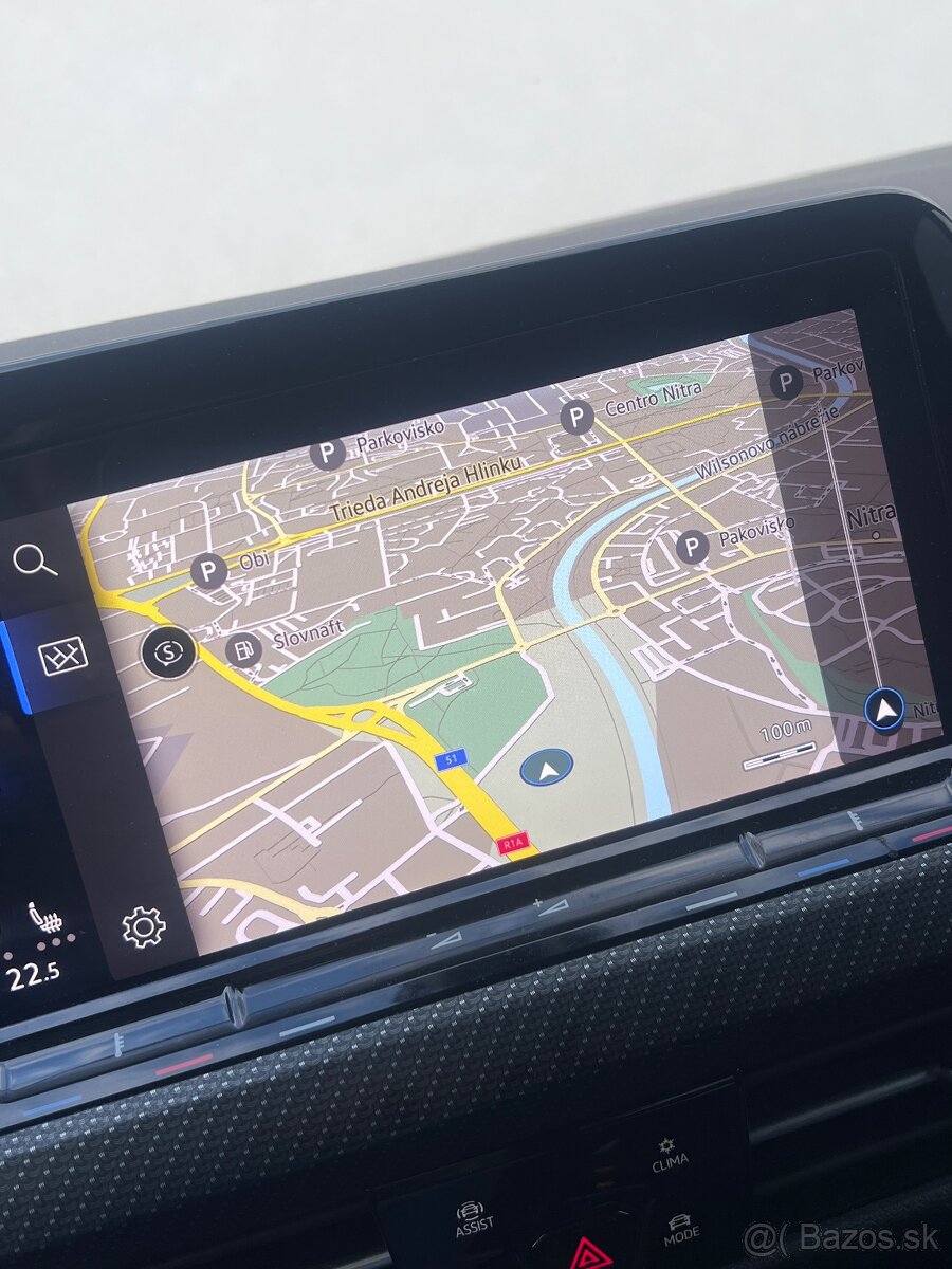 VW GOLF 8 3xR-LINE / VÝHREV VOLANT / AMBIENT / FULL LED - 20