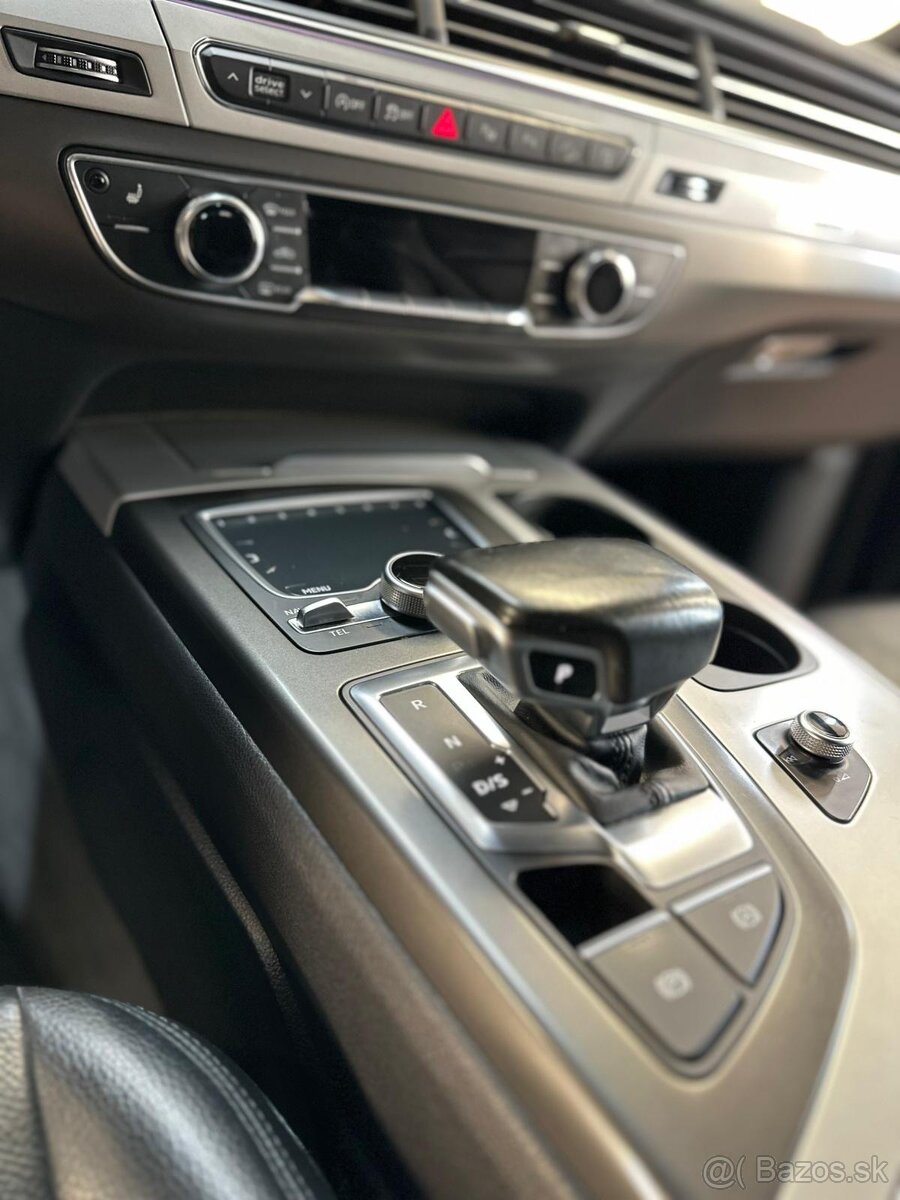 Audi Q7 3.0 TDi 200kw WEBASTO/NAVI/KESSY - 20