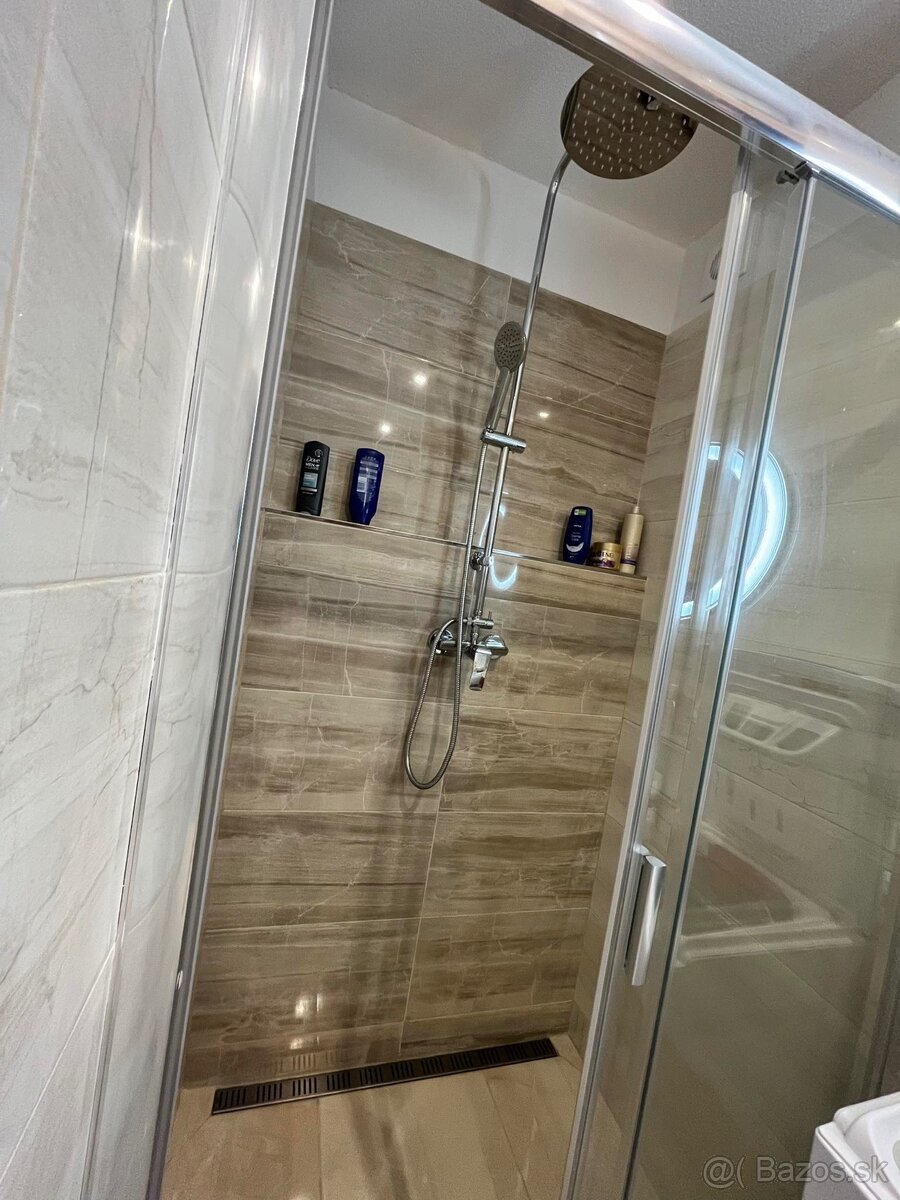 Kúpeľne, bytové jadrá - 20