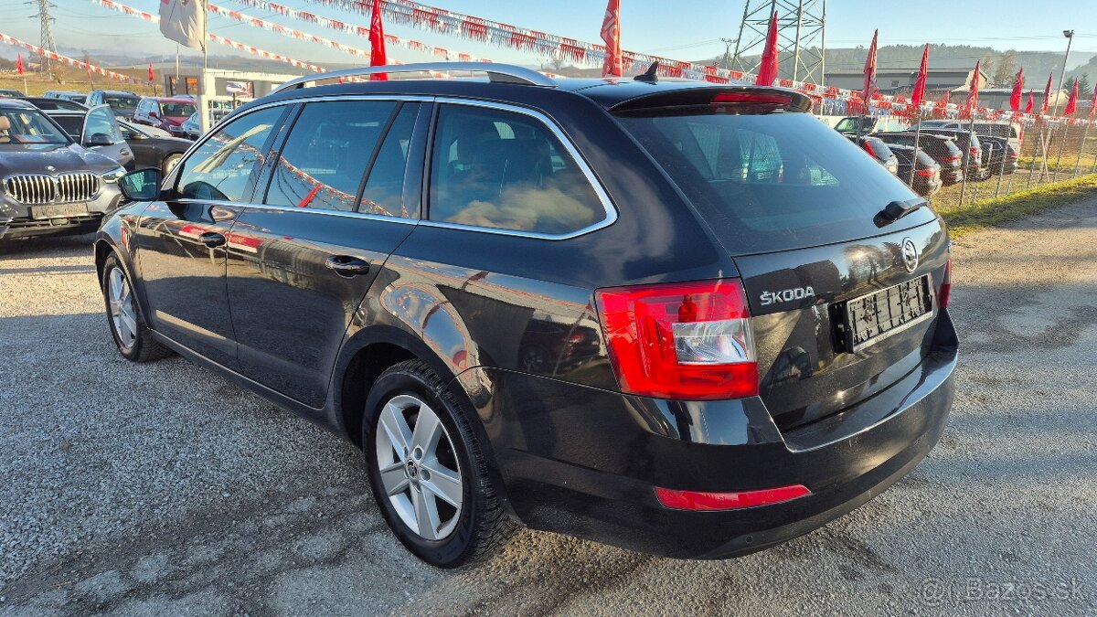 Škoda Octavia Combi 2.0 TDI Elegance/Style DSG - 20