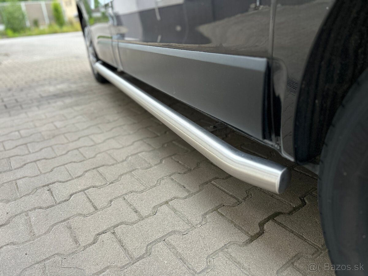 Renault Trafic 5 miest, dvojitá podlaha SORTIMO, DPH - 20