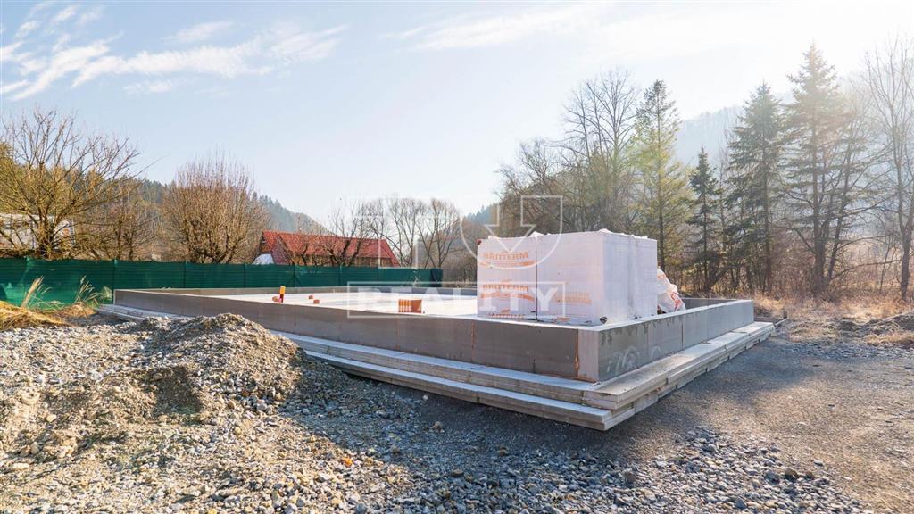 NADŠTANDARDNÁ NOVOSTAVBA 4KK na slnečnom pozemku v obci... - 20