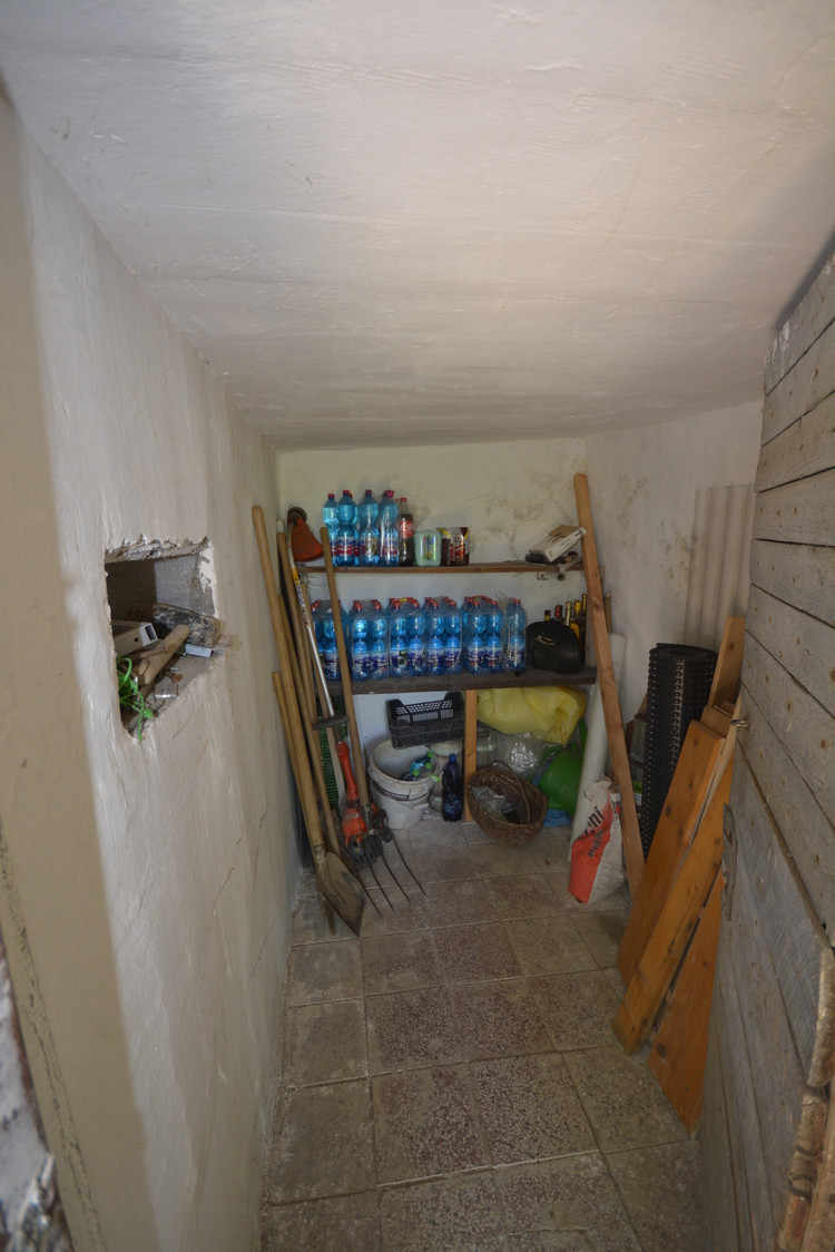 Výrazná zľava - Rekreačná chata na Baňa Bankov – príroda a v - 20