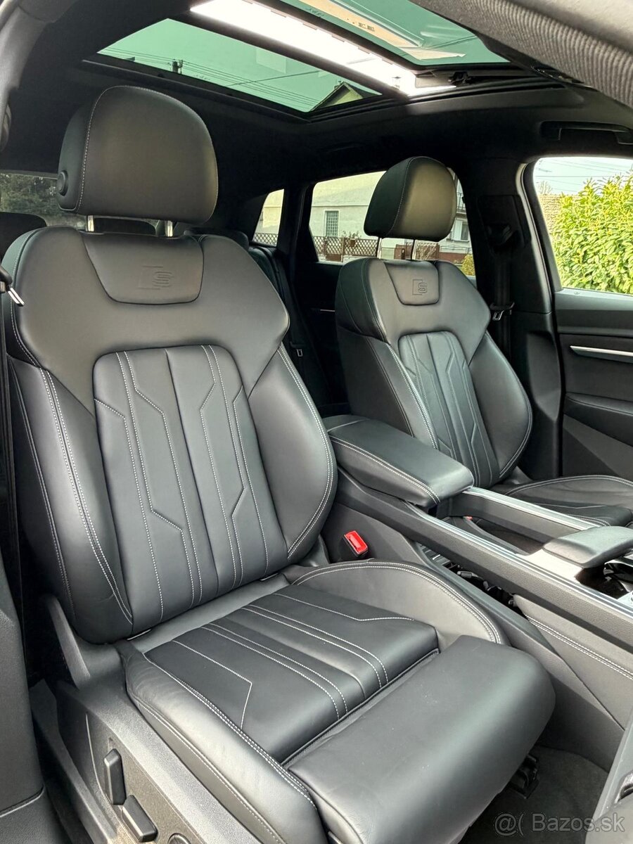 AUDI E-Tron S-line Quattro,230KW/313PS,PANO,KOZA,KAM,MATRIX - 20