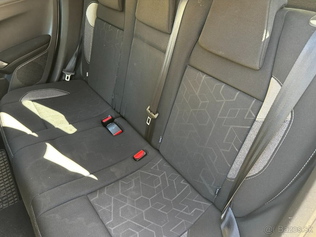 Peugeot 2008 1.2 PureTech Style - 20