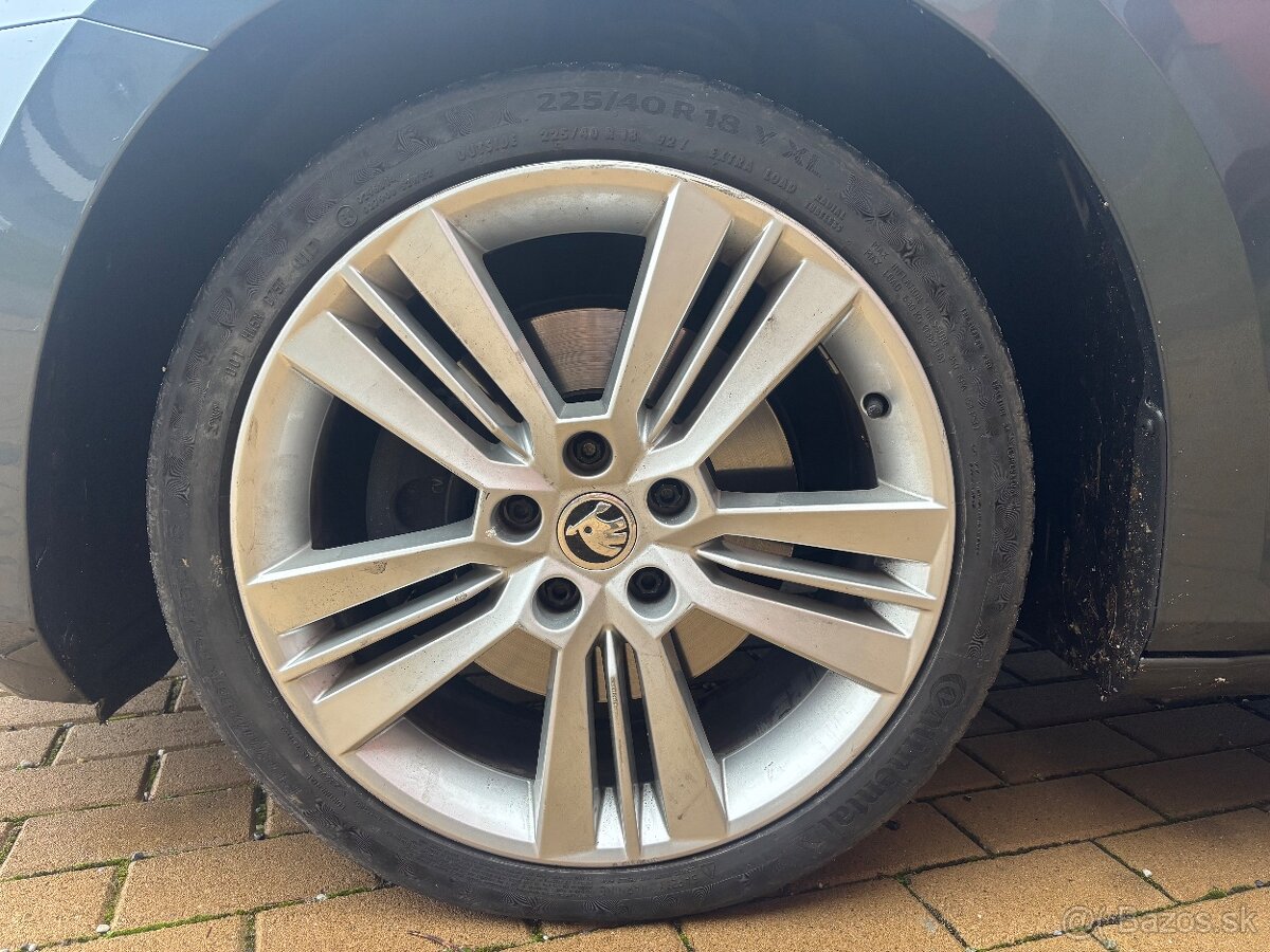 Škoda Superb Combi 2.0 TDI Style DSG - 20