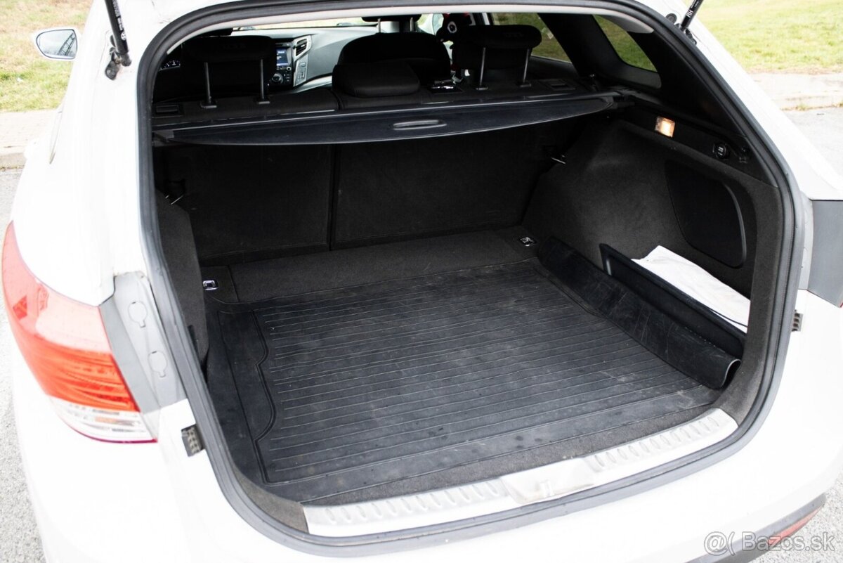 Hyundai i40 CW 1.7 CRDi, 100 kW (2015) - 20