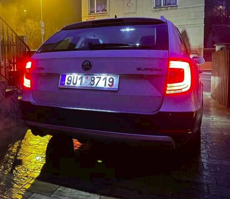 LED OSVETLENIE ZNACKY SPZ EVC - CANBUS - 20